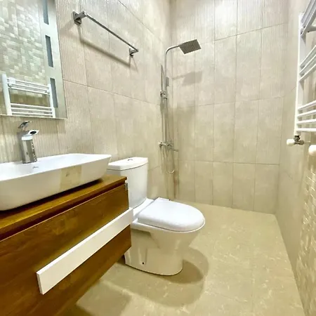 Aparthotel كوتايسي المظهر الخارجي الصورة