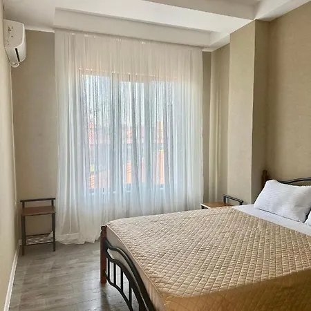 Aparthotel كوتايسي المظهر الخارجي الصورة